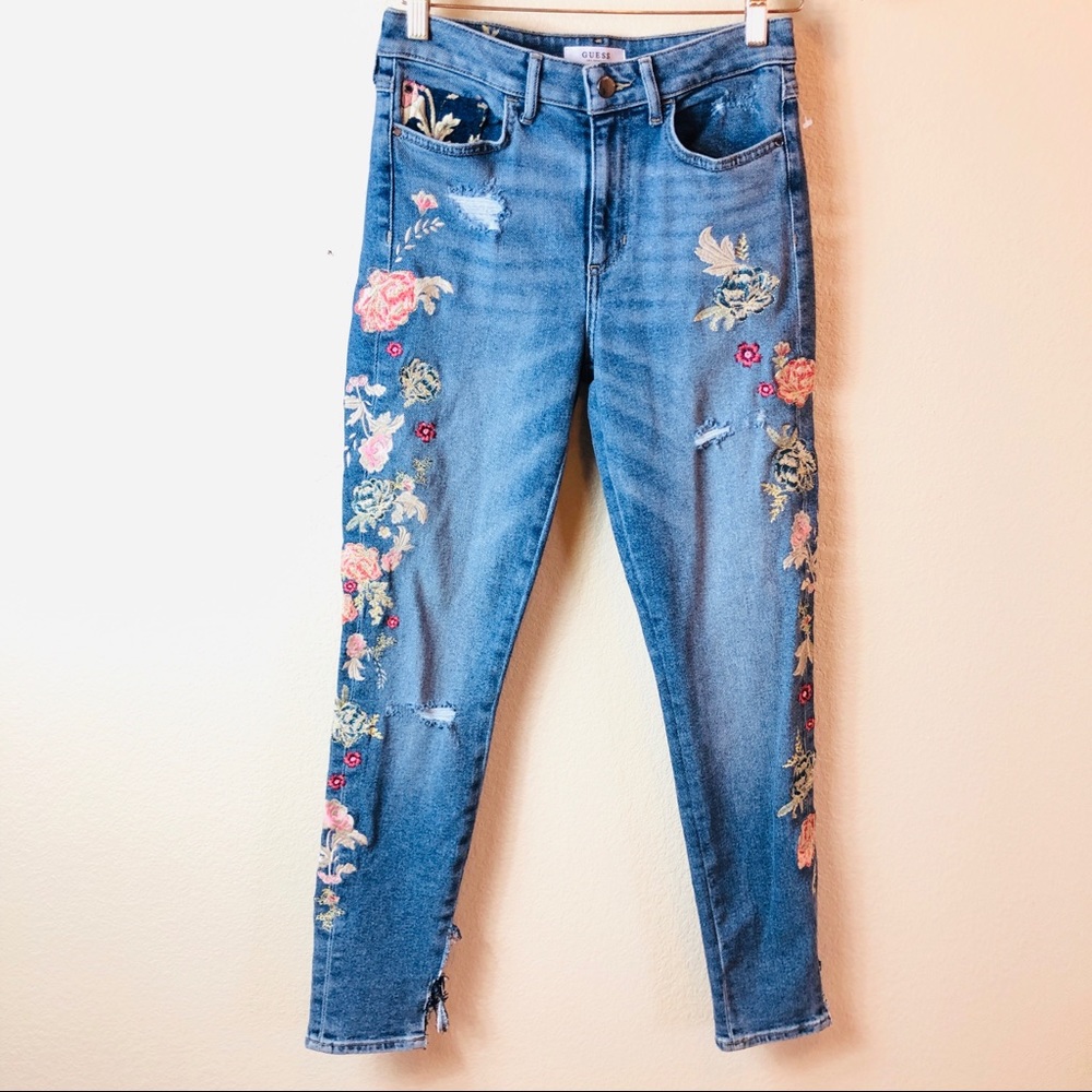 Guess || Floral Embroidered slim Jeans